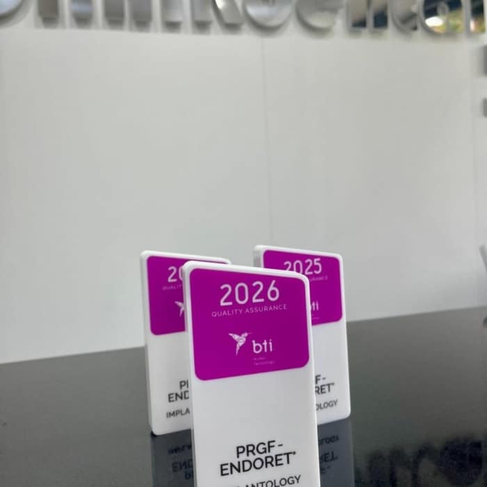 ClinikDental, un any més clínica acreditada en regeneració òssia amb PRGF